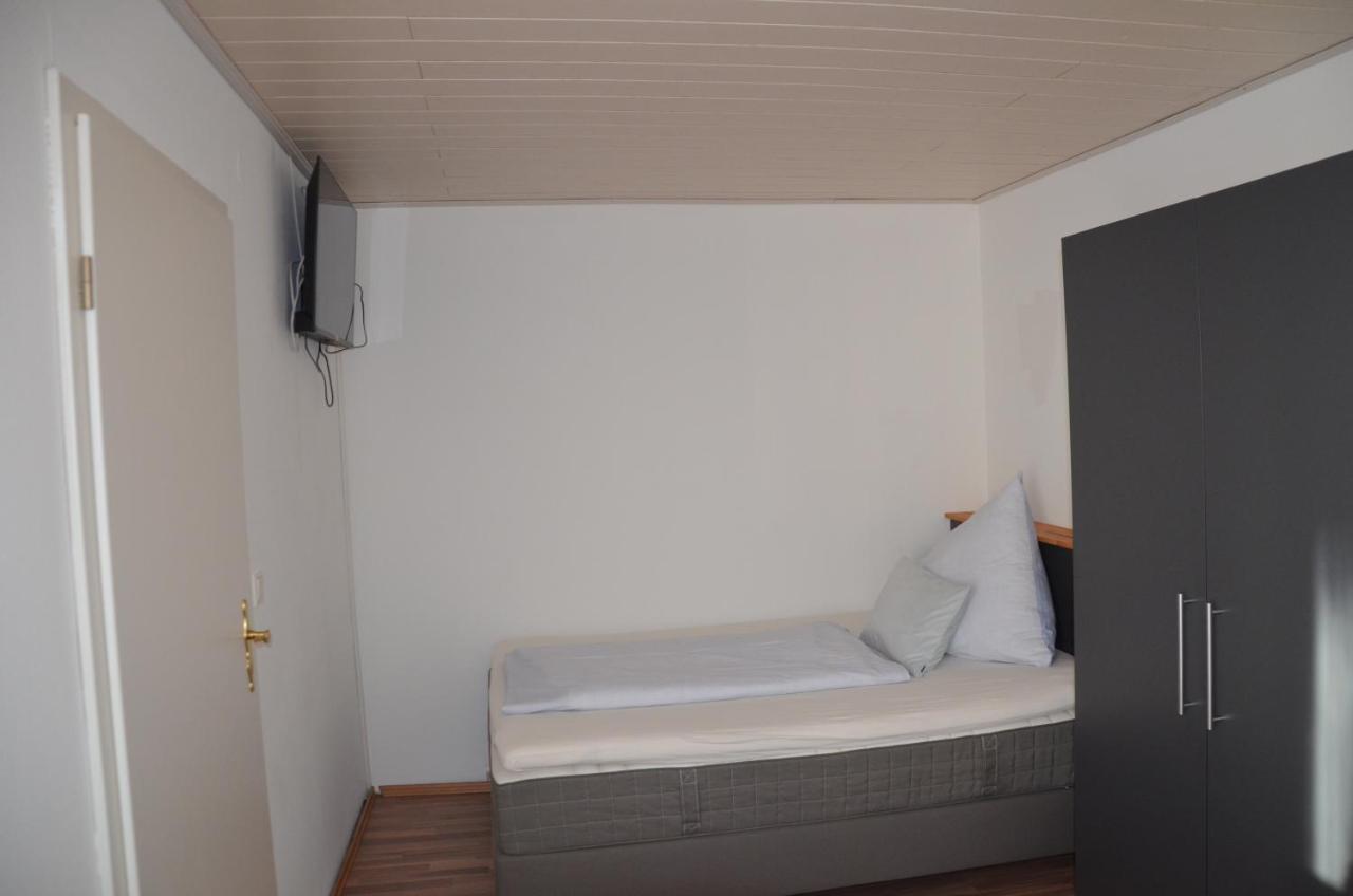 Gasthaus Loewen Hotel Unterreichenbach Ngoại thất bức ảnh